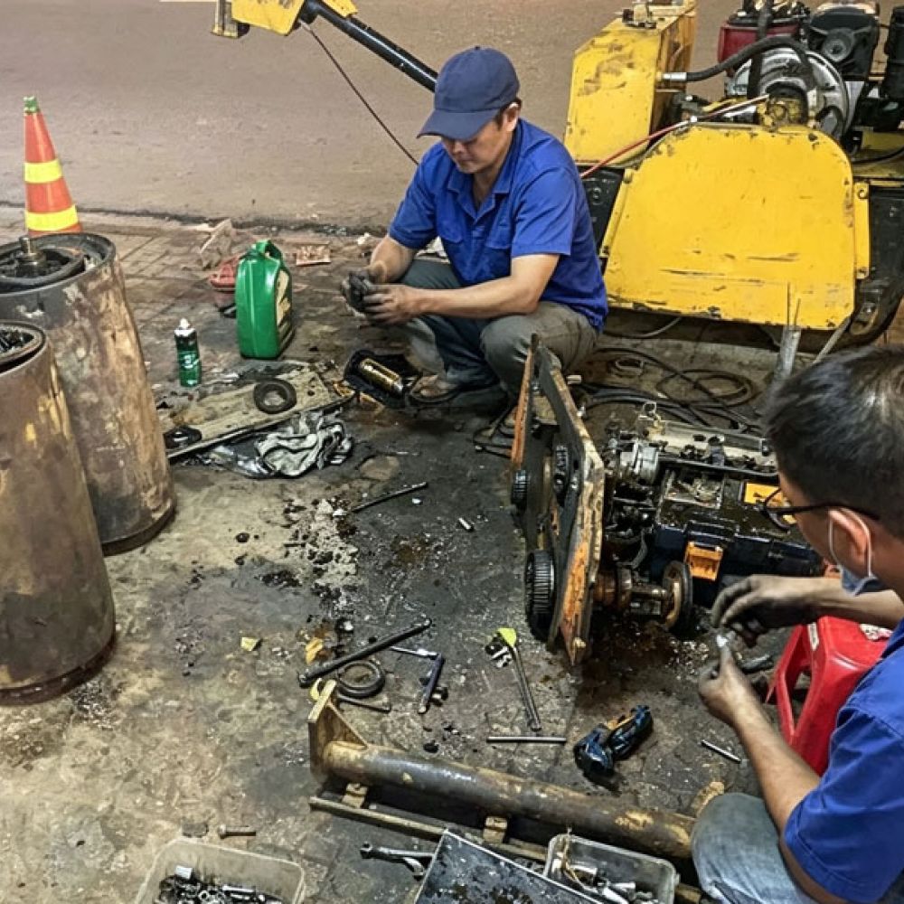 Sữa chữa xe lu