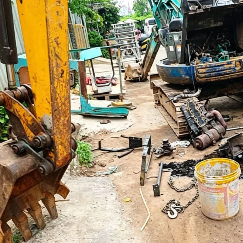 Sữa chữa xe cuốc